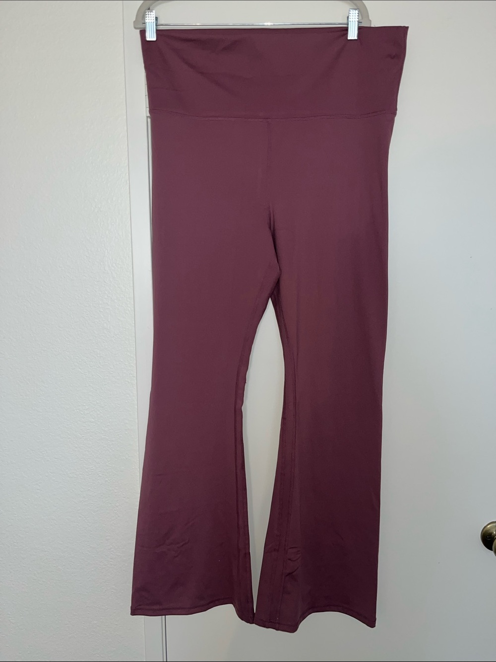 PAC 1980  High-Waist Maroon Flare Leggings